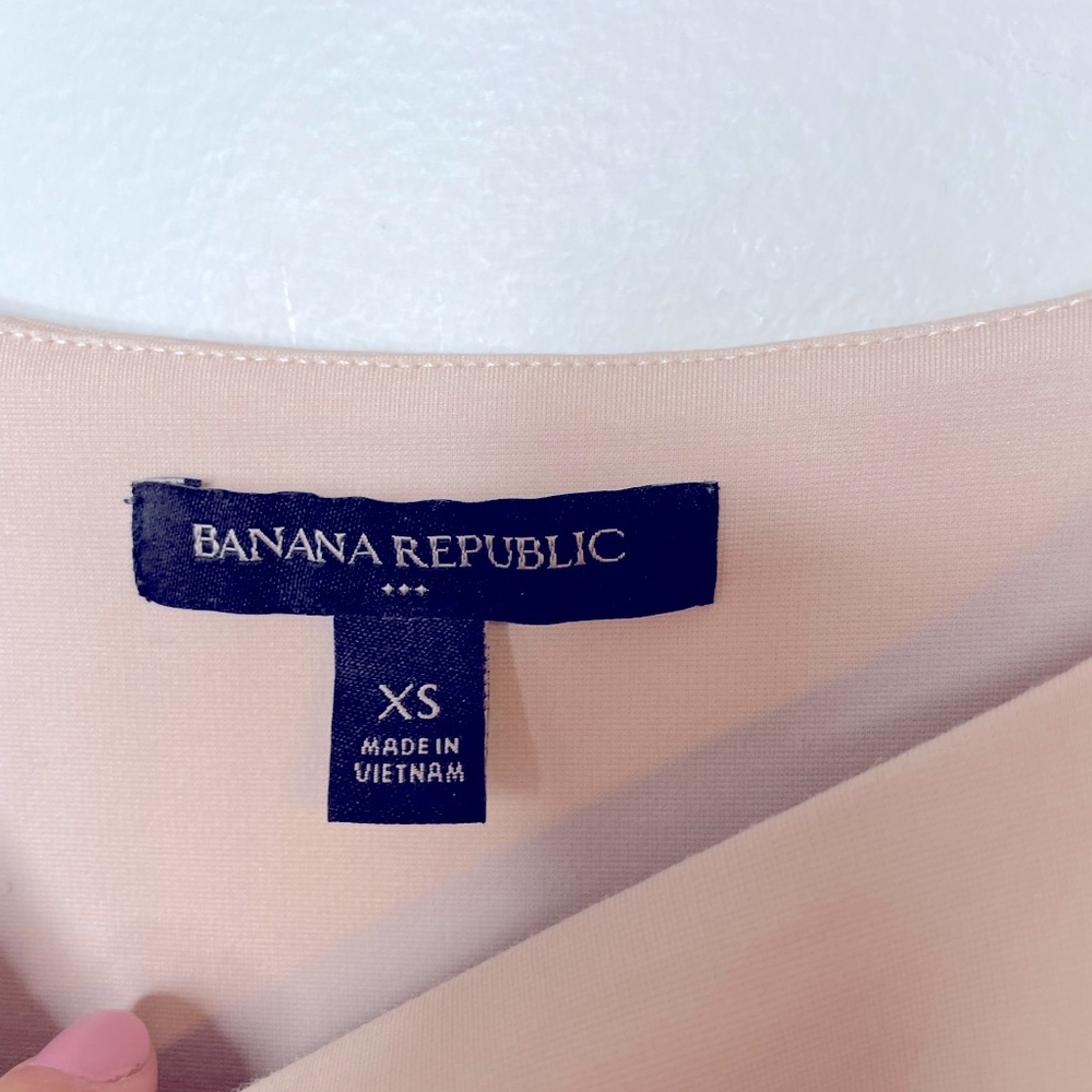 NWOT Banana Republic Nude Sleeveless Bodysuit - Picture 4 of 5
